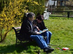 2015-04-05_Ostern_in_Gruettos_Garten